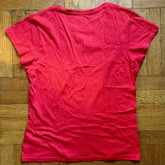 Friends TV Show Womens Red Graphic T Shirt Size Small Puffy Letters Skyline Y2K - Picture 4 of 7